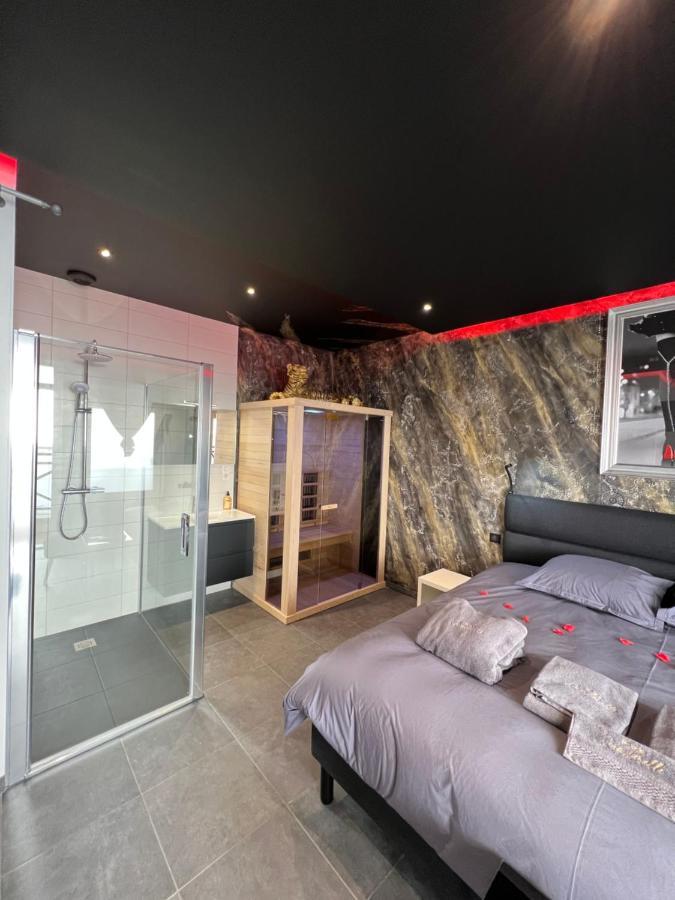Spa De La Quarterelle Love Room 88 Vosges Remiremont Dış mekan fotoğraf