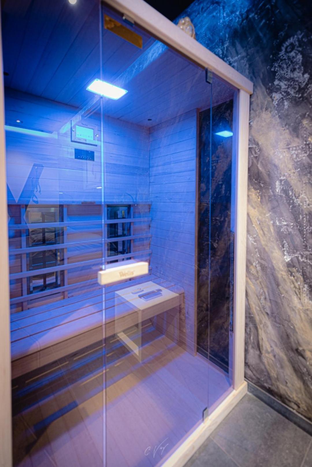 Spa De La Quarterelle Love Room 88 Vosges Remiremont Dış mekan fotoğraf